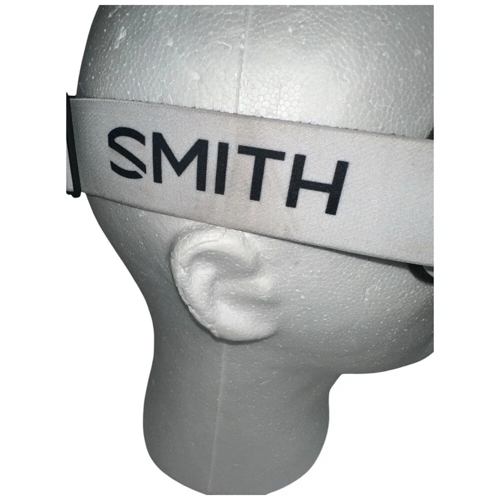 Smith Optics Daredevil Kids Ski Goggles White Youth Medium OTG Snowboard Anti Fo